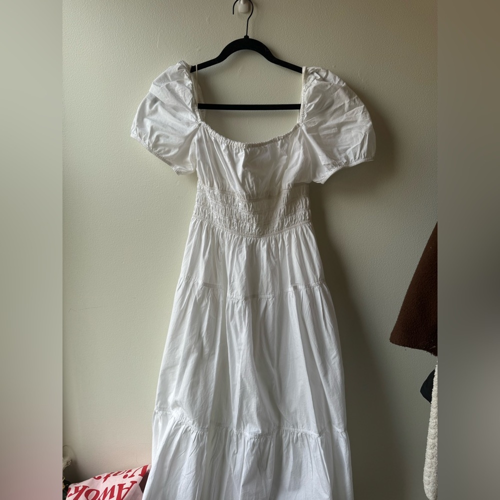 Aritzia Sunday best long white dress never worn before